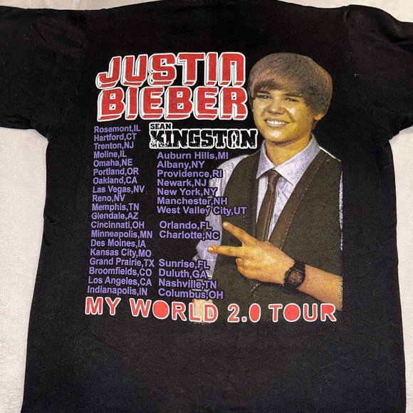 "Justin Bieber My World 2.0 Tour Vintage T-Shirt - Size Small" - Picture 4 of 4